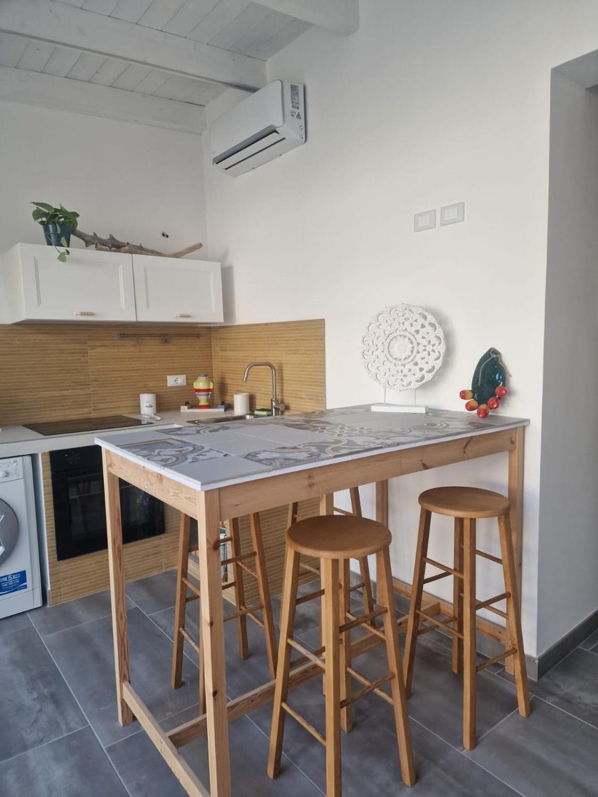 Camere A Oriente II Room And Apartments Torre dell'Orso Exterior photo